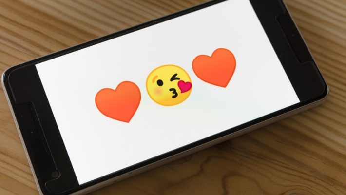 Le implicazioni sociali del dating online