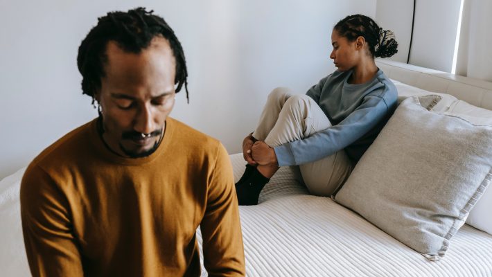 Mantenere vivo il matrimonio: come evitare l’apatia relazionale