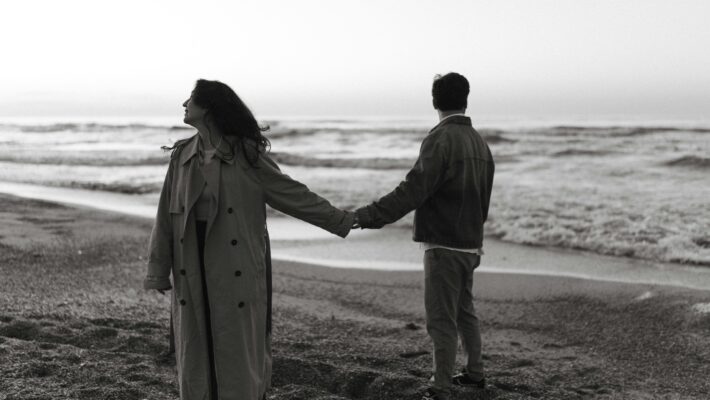 Individuare le connessioni tra il ciclo delle relazioni, lo stress relazionale e il benessere