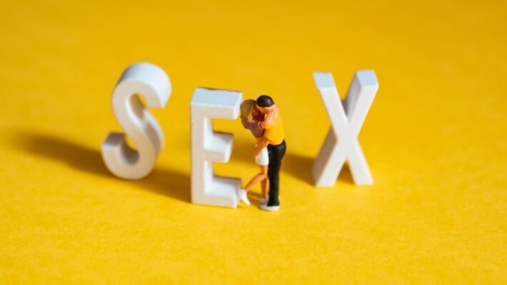 New psychology research indicates love addiction and sex addiction are related but distinct phenomena